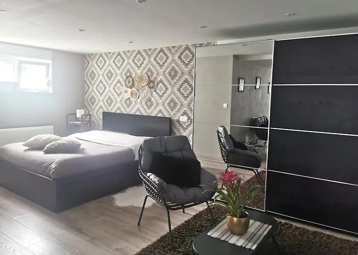 Au Vieux Chene * Folkling